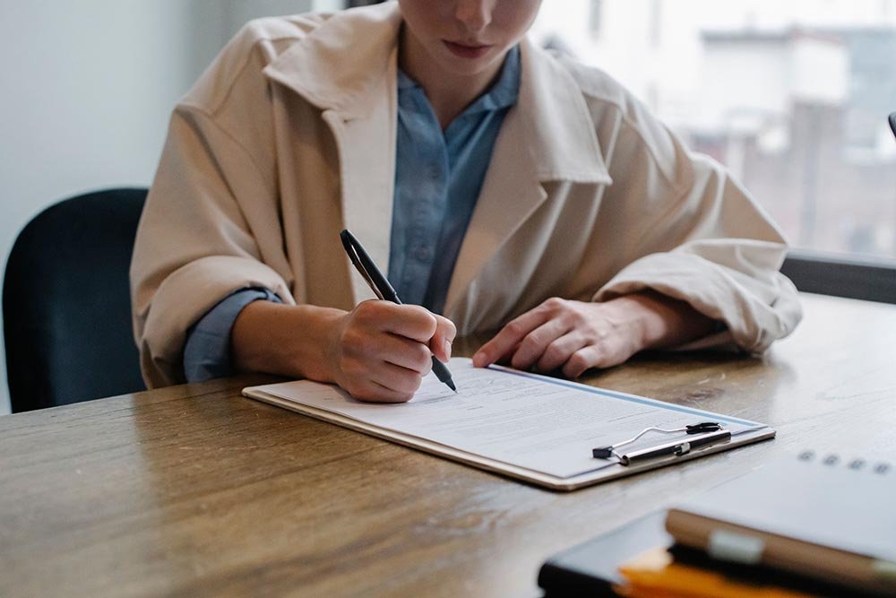 How to Create an ATS-Friendly Resume Using AI